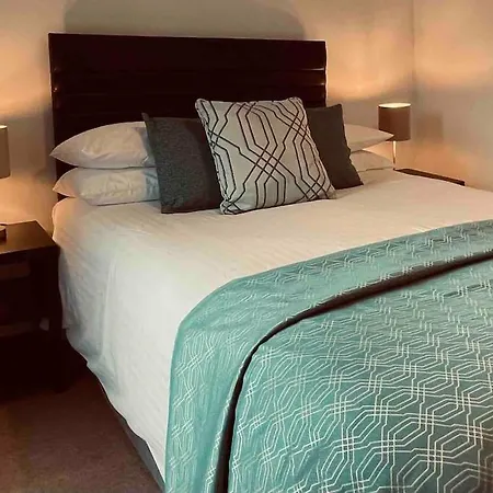 Holiday home Wonderful Town House Where Are Current President Connolly Has Stayed While Visiting Town *