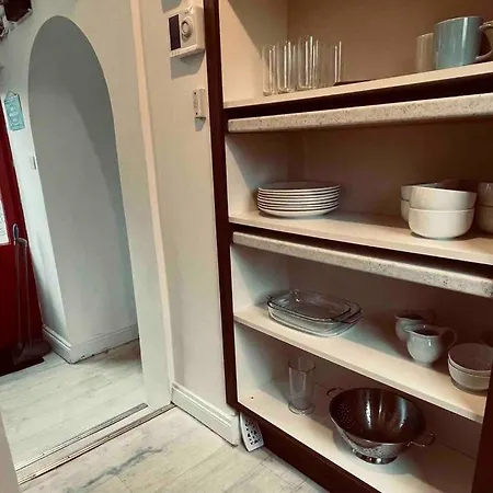 Wonderful Town House Where Are Current President Connolly Has Stayed While Visiting Town