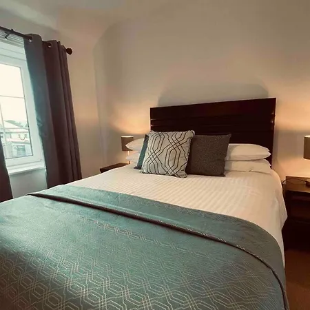 Wonderful Town House Where Are Current President Connolly Has Stayed While Visiting Town * Killarney